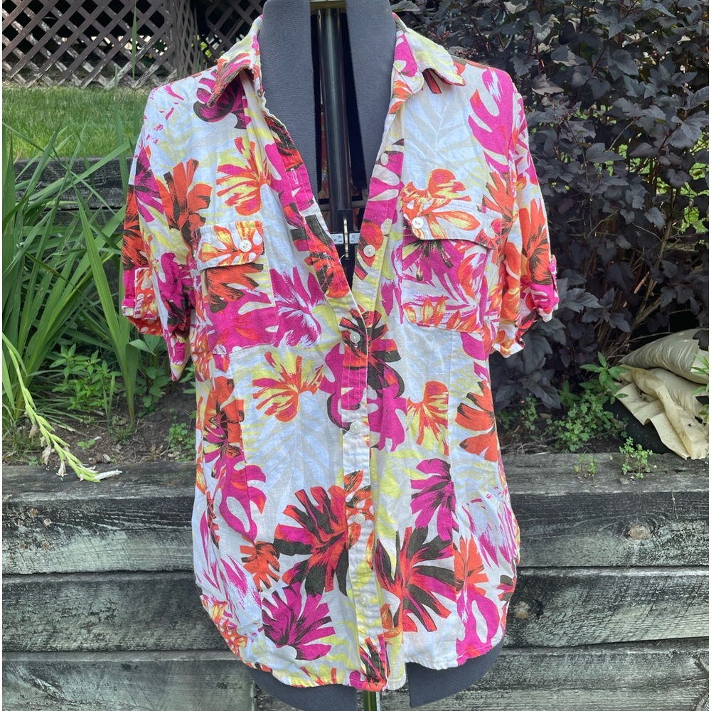 White Stag Size XXL Pink, Orange, and Yellow Tropical Hawaiian Button Down
